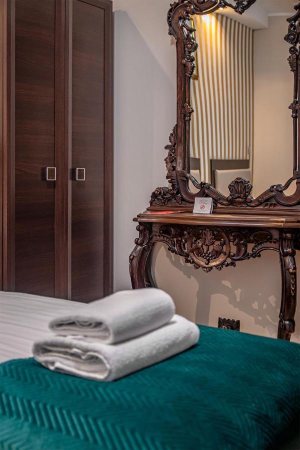 Royal Gdansk Bed & Breakfast Bagian luar foto